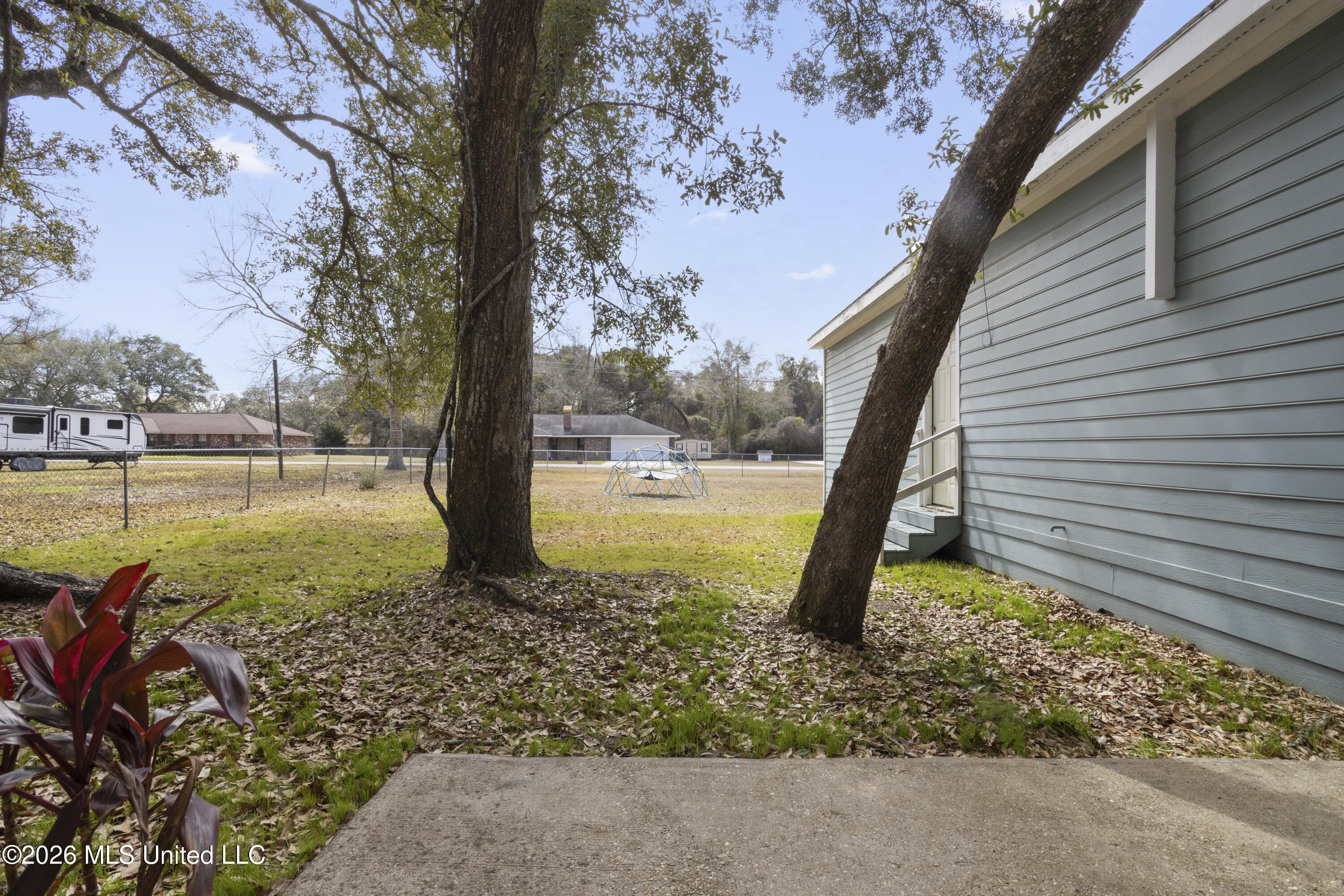 22479 Glad Acres Road Pass Christian, MS 39571 - Photo 53 of 69 0053