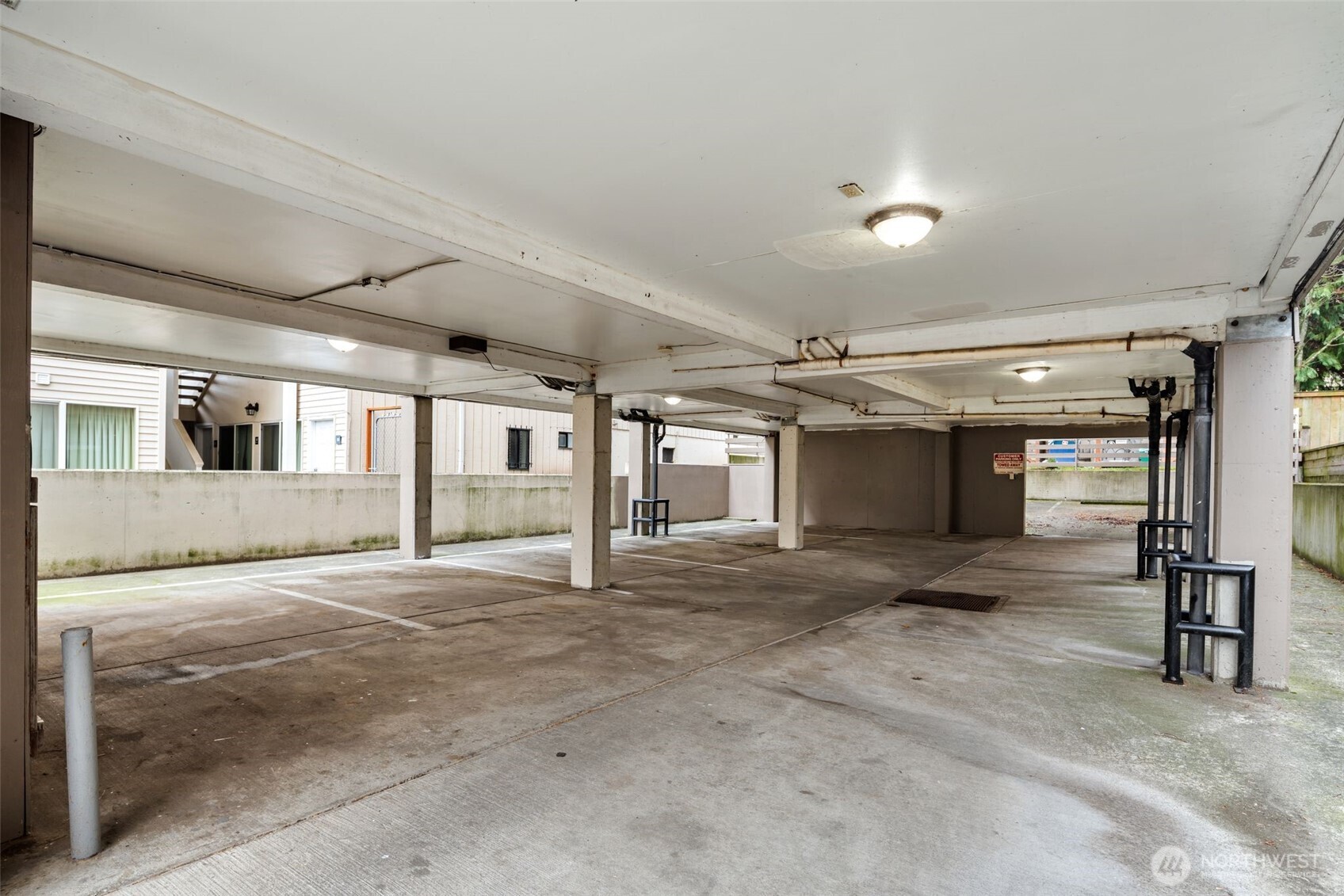 1120 North 91st Street Seattle, WA 98103 - Photo 4 of 23 a view of an empty room