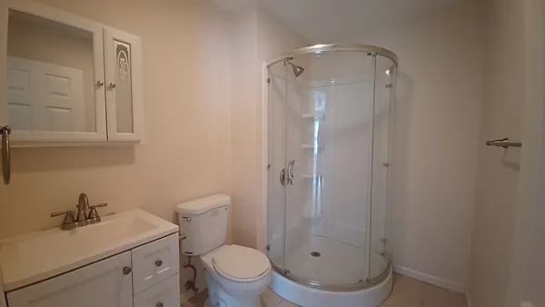 $109,950 | 814 13th Avenue North, Unit 1C, Clinton, IA 52732