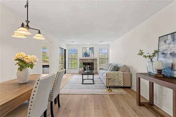 $145,000 | 12854 West 110th Terrace, Overland Park, KS 66210