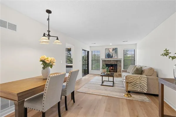 $145,000 | 12854 West 110th Terrace, Overland Park, KS 66210