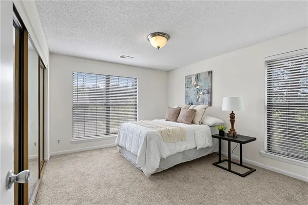 $145,000 | 12854 West 110th Terrace, Overland Park, KS 66210