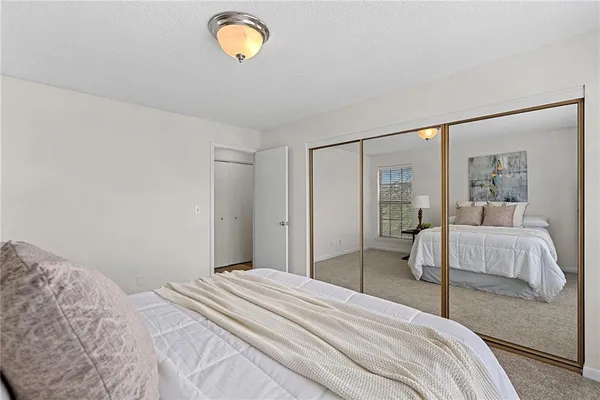 $145,000 | 12854 West 110th Terrace, Overland Park, KS 66210