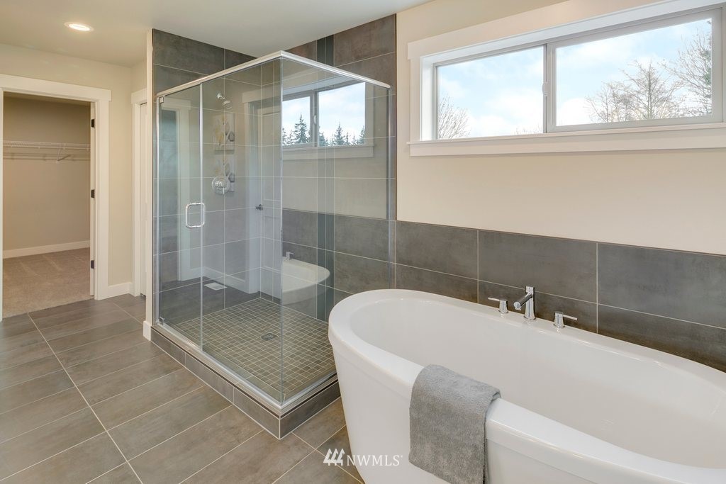 10 213th Street Southwest Bothell, WA 98021 - Photo 22 of 37