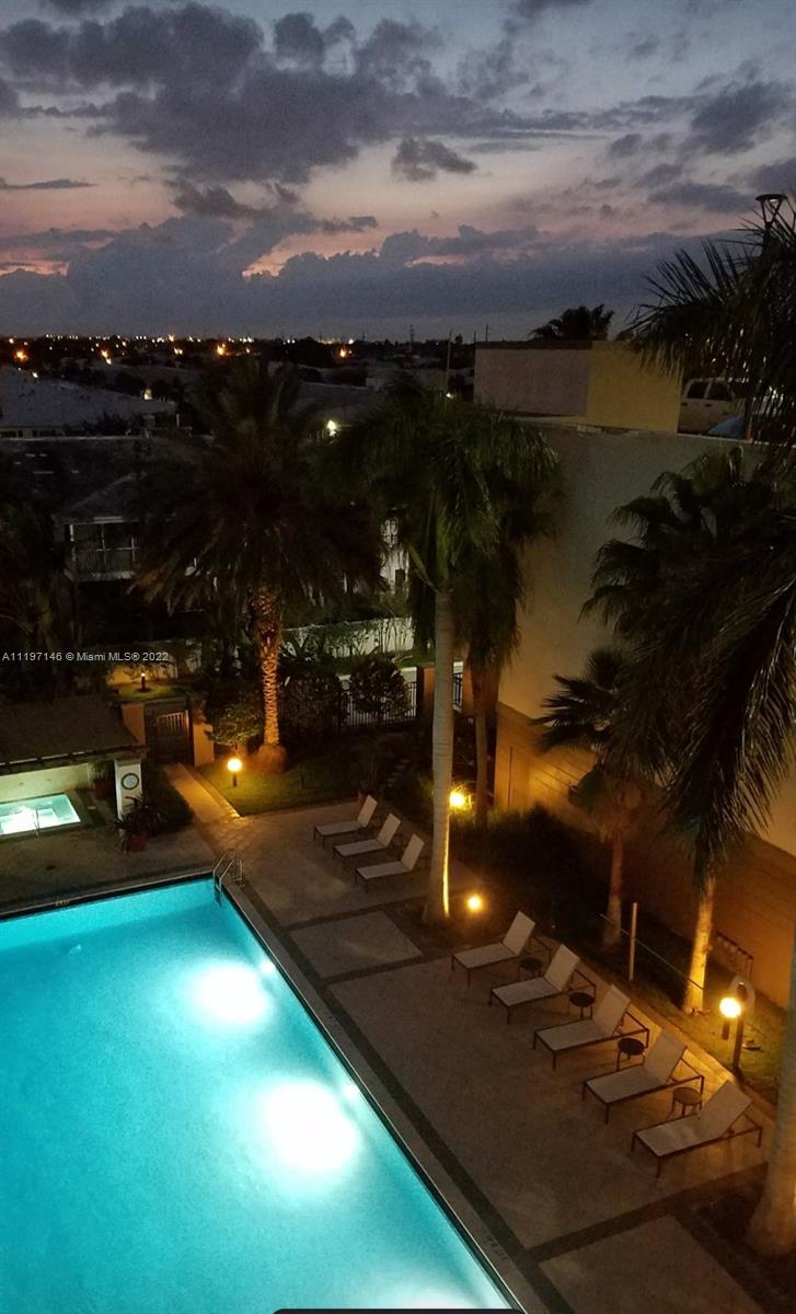 Imperial Point Fort Lauderdale, FL 33308 - Photo 33 of 37