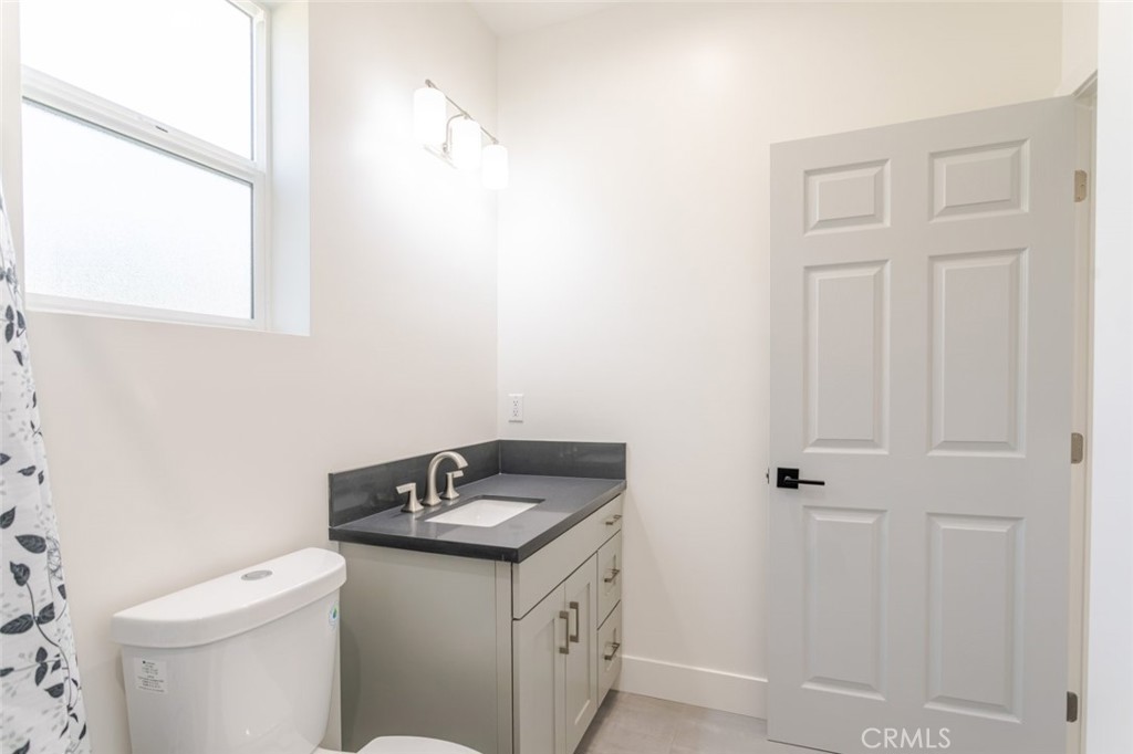 13768 Judd Street Pacoima, CA 91331 - Photo 17 of 32