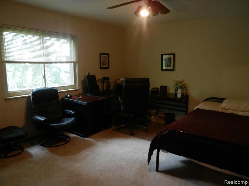741 Baker Street Rochester, MI 48307 - Photo 11 of 14 2nd Bedroom, as office