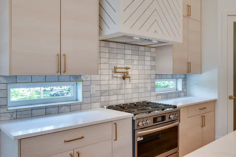 $1,250,000 | 1001 A Woodmont Boulevard, Nashville, TN 37204