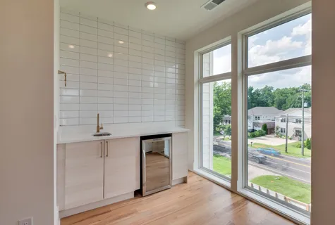 $1,250,000 | 1001 A Woodmont Boulevard, Nashville, TN 37204