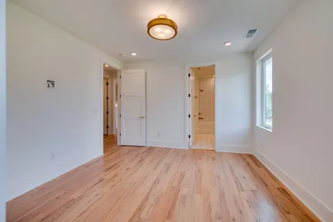 $1,199,000 | 1001 A Woodmont Boulevard, Nashville, TN 37204