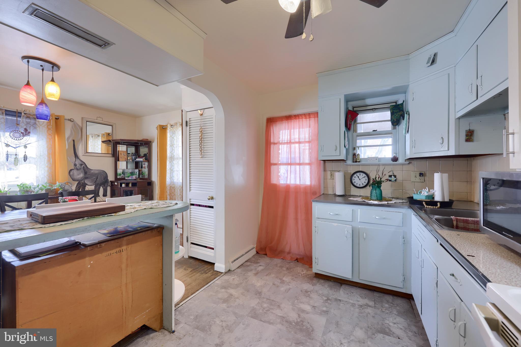 456 Charles Road Lancaster, PA 17603 - Photo 17 of 39 Gallery Image 17