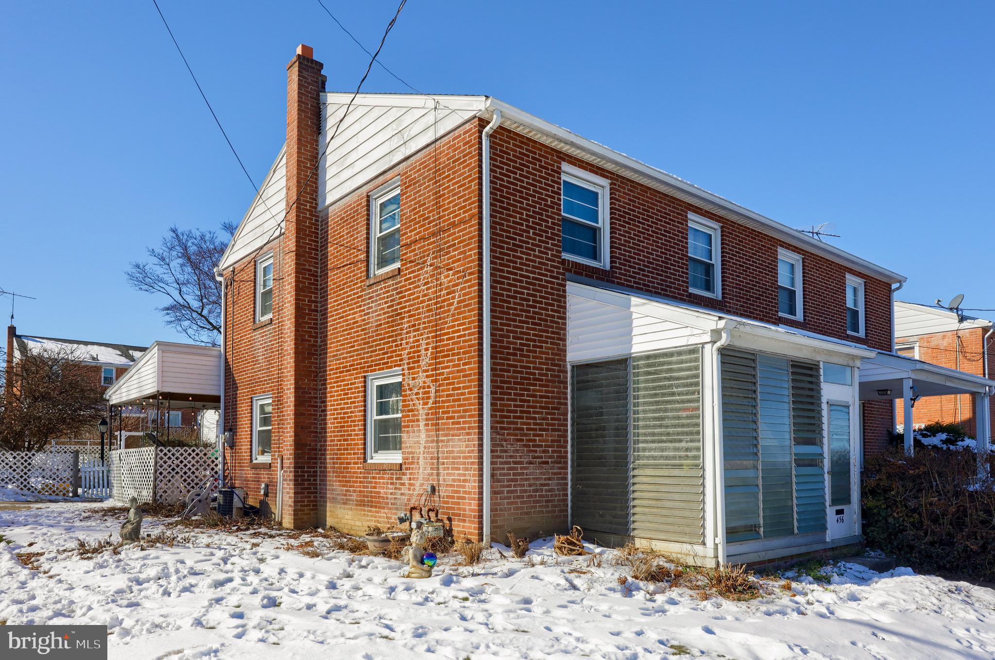 456 Charles Road Lancaster, PA 17603 - Photo 2 of 39 Gallery Image 2