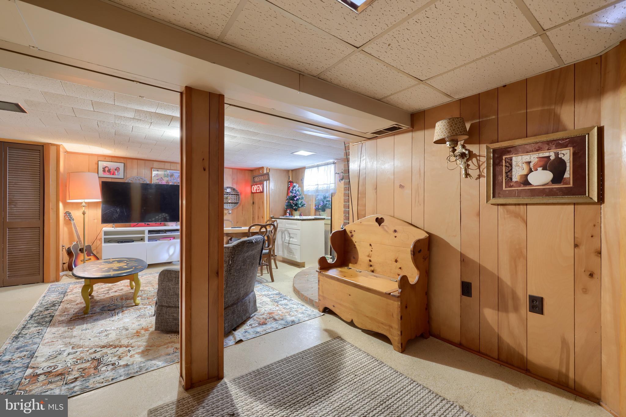 456 Charles Road Lancaster, PA 17603 - Photo 27 of 39 Gallery Image 27