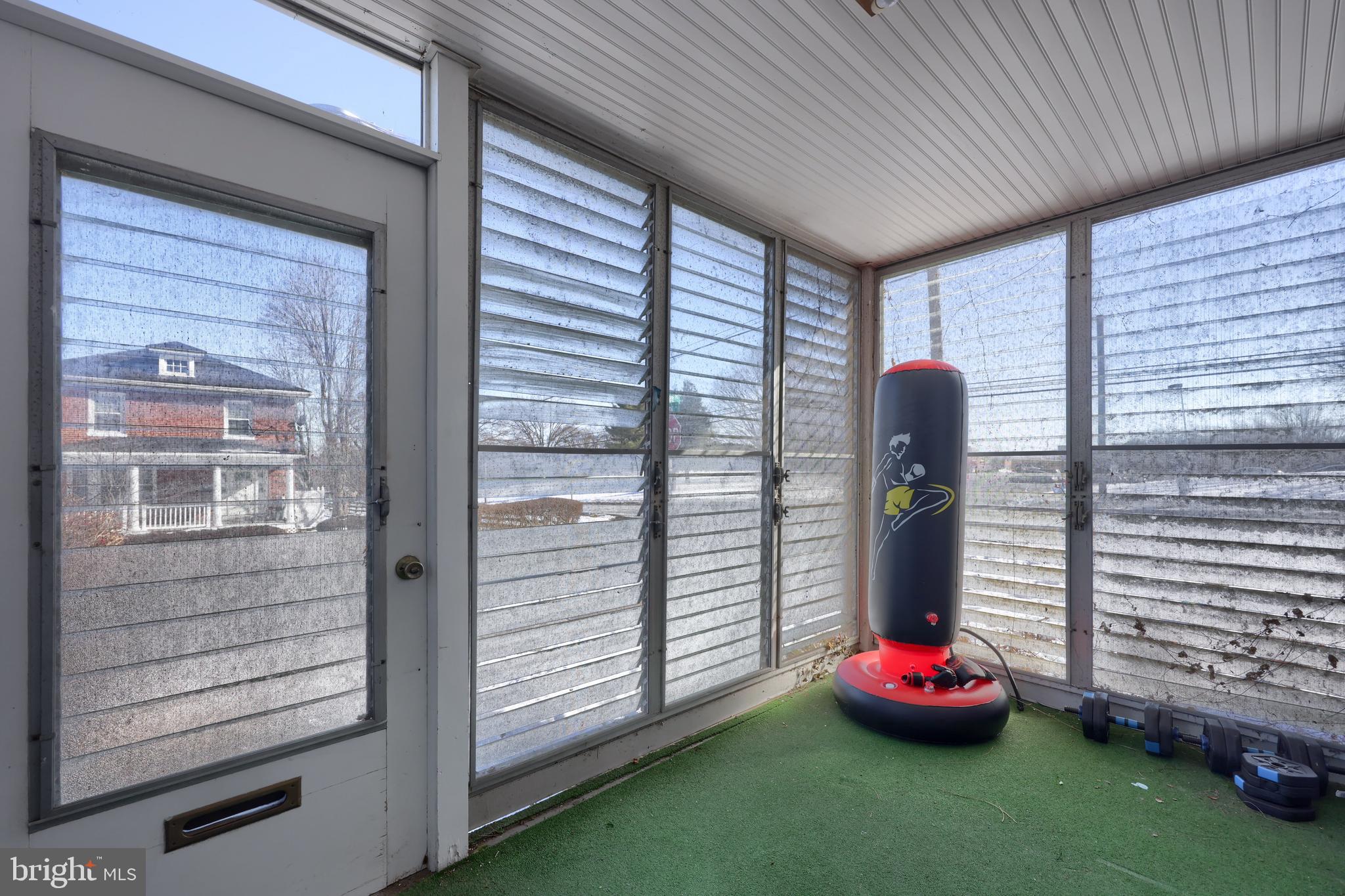 456 Charles Road Lancaster, PA 17603 - Photo 5 of 39 Gallery Image 5