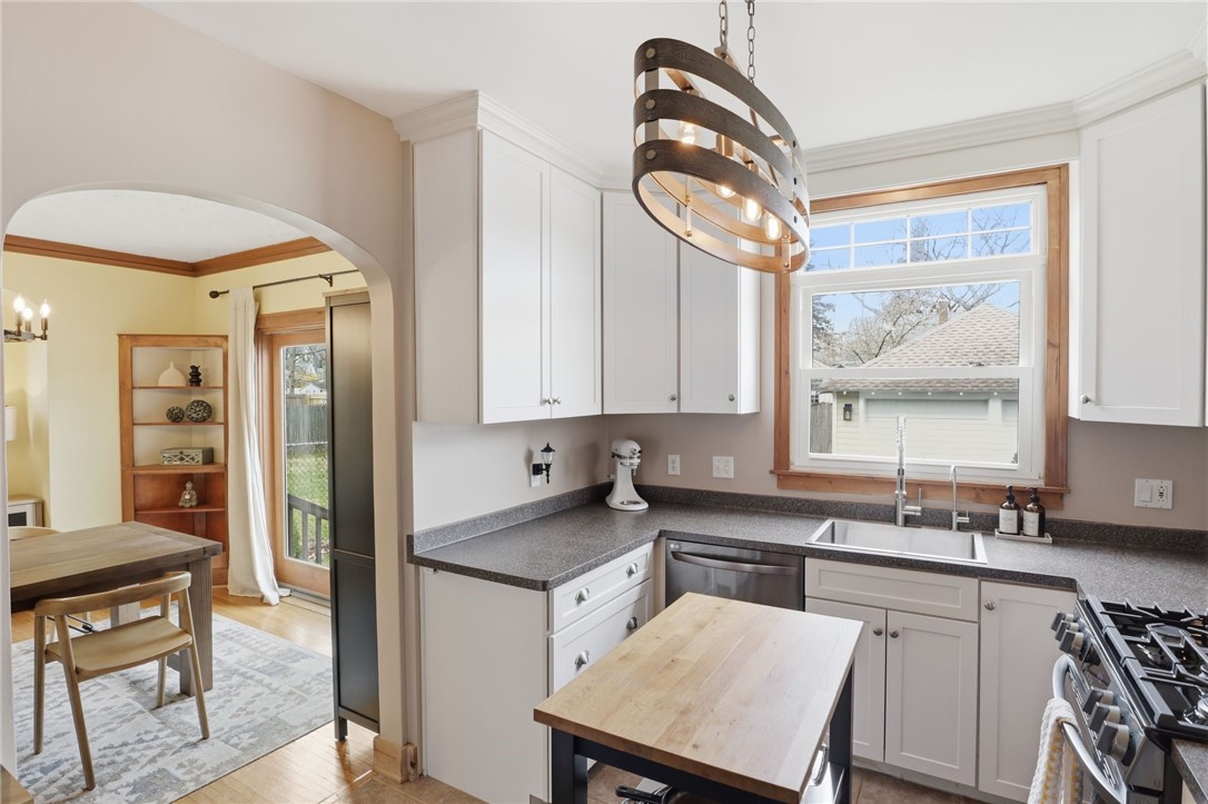 65 Camden Street Rochester, NY 14612 - Photo 14 of 42