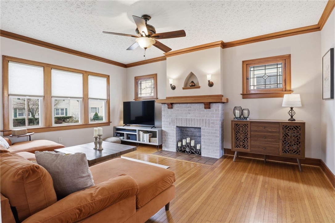 65 Camden Street Rochester, NY 14612 - Photo 5 of 42