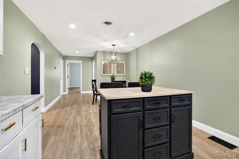 $229,900 | 310 Depot Street, St. Peters, MO 63376