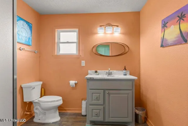 $899,900 | 842 Deer Drive, Bay St. Louis, MS 39520