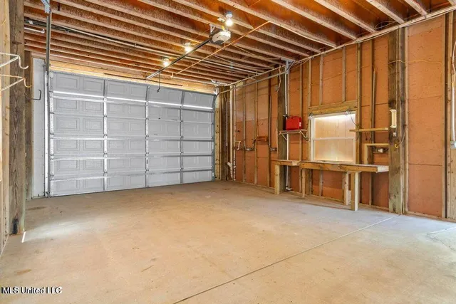 $899,900 | 842 Deer Drive, Bay St. Louis, MS 39520