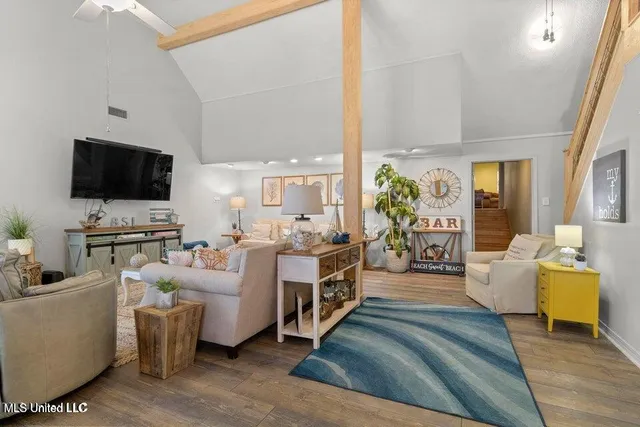 $899,900 | 842 Deer Drive, Bay St. Louis, MS 39520