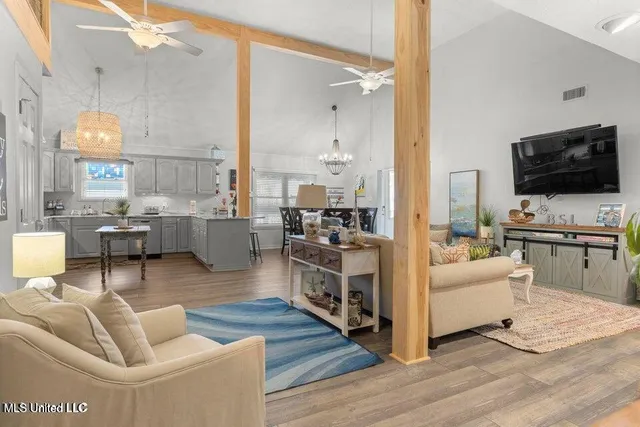 $899,900 | 842 Deer Drive, Bay St. Louis, MS 39520