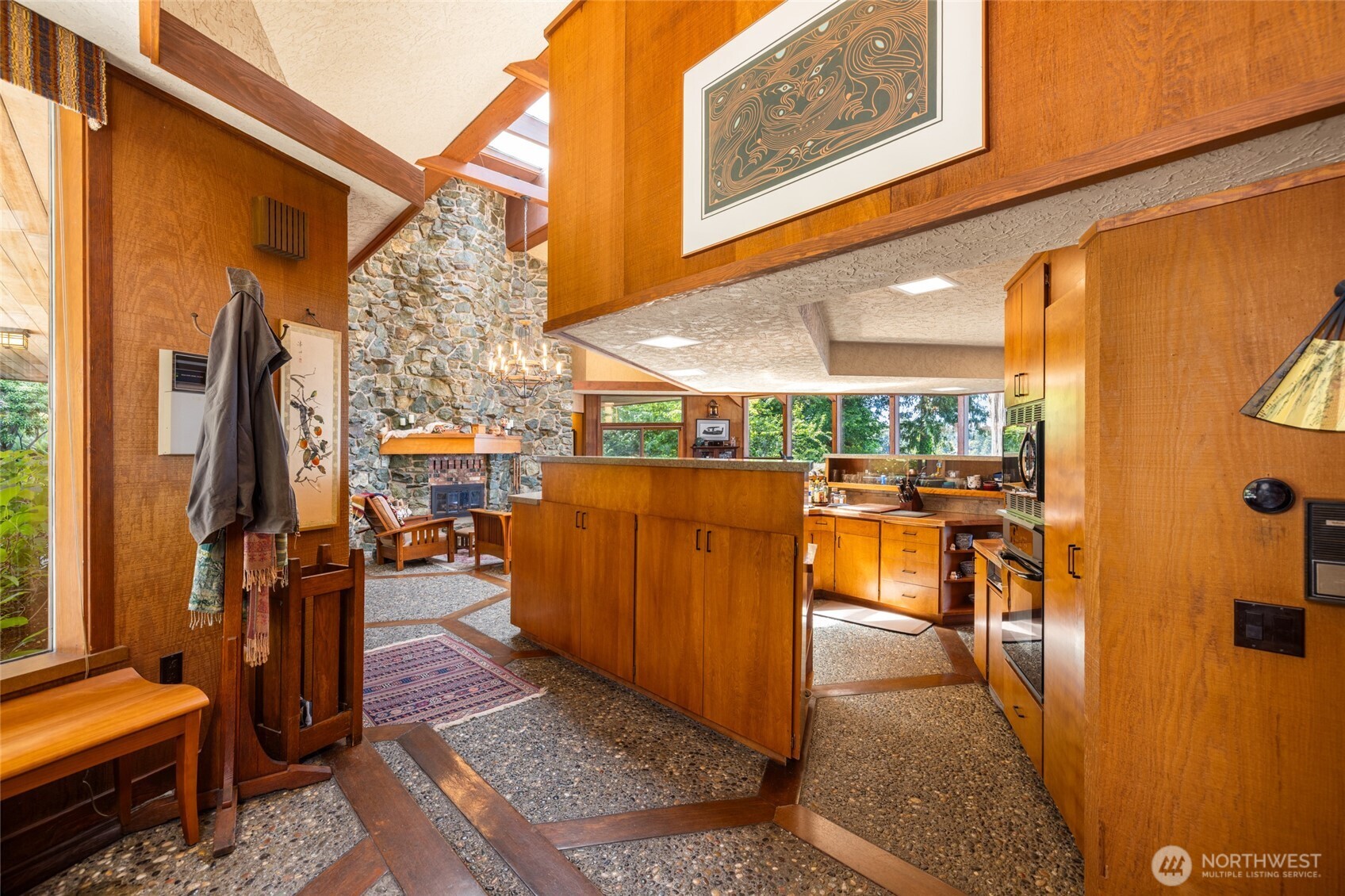 3559 Biz Point Road Anacortes, WA 98221 - Photo 5 of 40