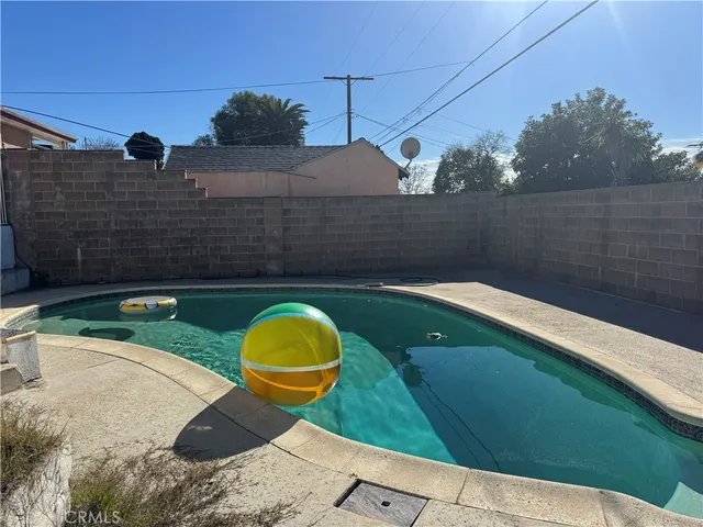 $999,999 | 6703 Morse Avenue, North Hollywood, CA 91606