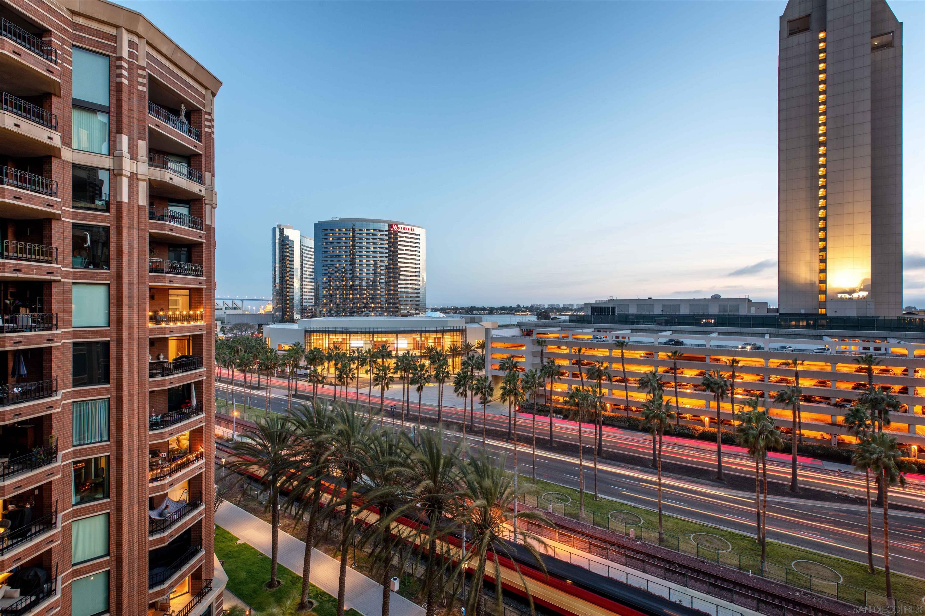 500 West Harbor Drive, Unit 910 San Diego, CA 92101 - Photo 1 of 60