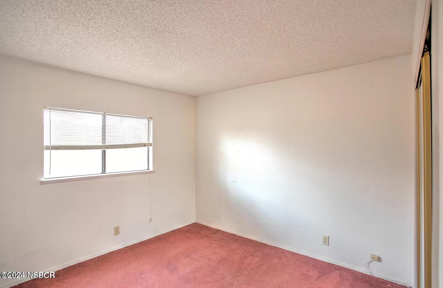 1352 Viola Way Lompoc, CA 93436 - Photo 20 of 30 an empty room with a window
