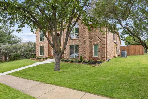 $629,900 | 1300 Edgewood Court, Carrollton, TX 75007