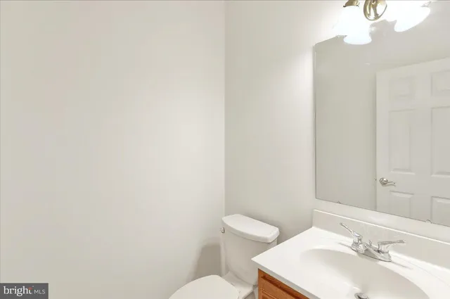 $469,900 | 424 Oak Hill Lane, Reading, PA 19610