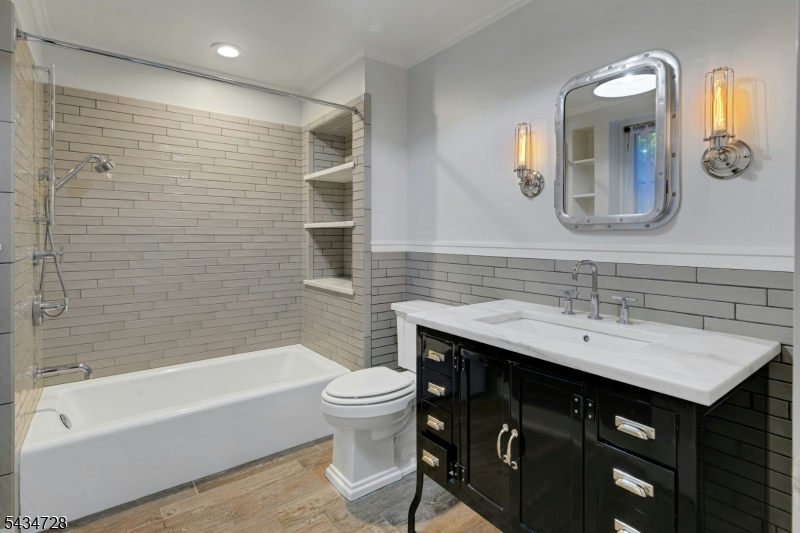 11 Crystal Road Mountain Lakes, NJ 07046 - Photo 38 of 48 Gallery Image 38