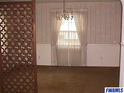 2506 Maples Road Fort Wayne, IN 46816 - Photo 4 of 12 Gallery Image 4