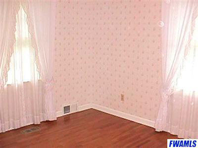 2506 Maples Road Fort Wayne, IN 46816 - Photo 6 of 12 Gallery Image 6