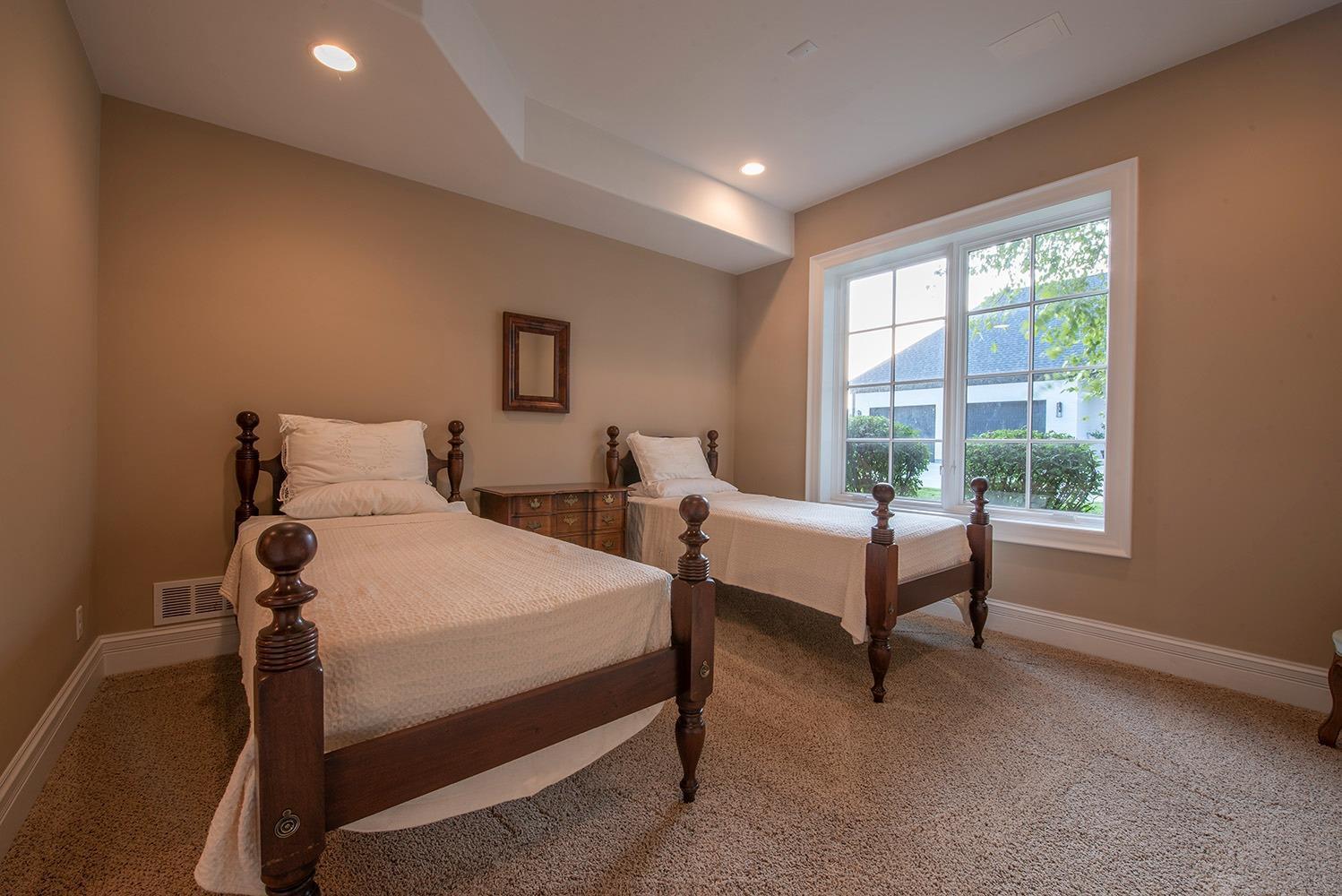 7934 Ayers Road Cincinnati, OH 45255 - Photo 40 of 50 Gallery Image 40