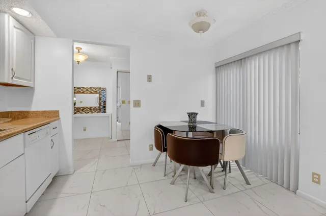 $319,900 | 7844 La Mirada Drive, Boca Raton, FL 33433