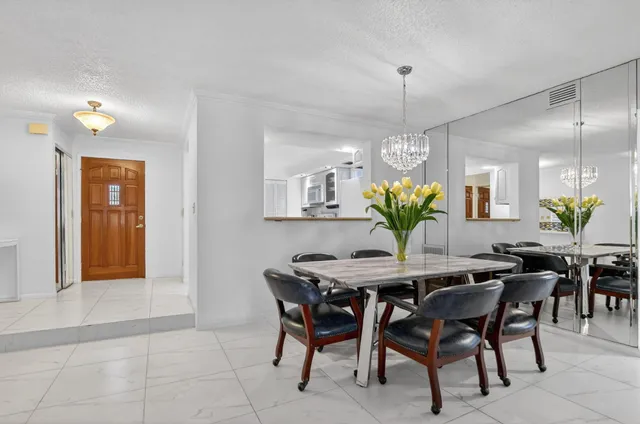 $319,900 | 7844 La Mirada Drive, Boca Raton, FL 33433