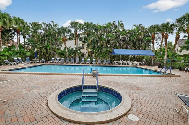 $319,900 | 7844 La Mirada Drive, Boca Raton, FL 33433