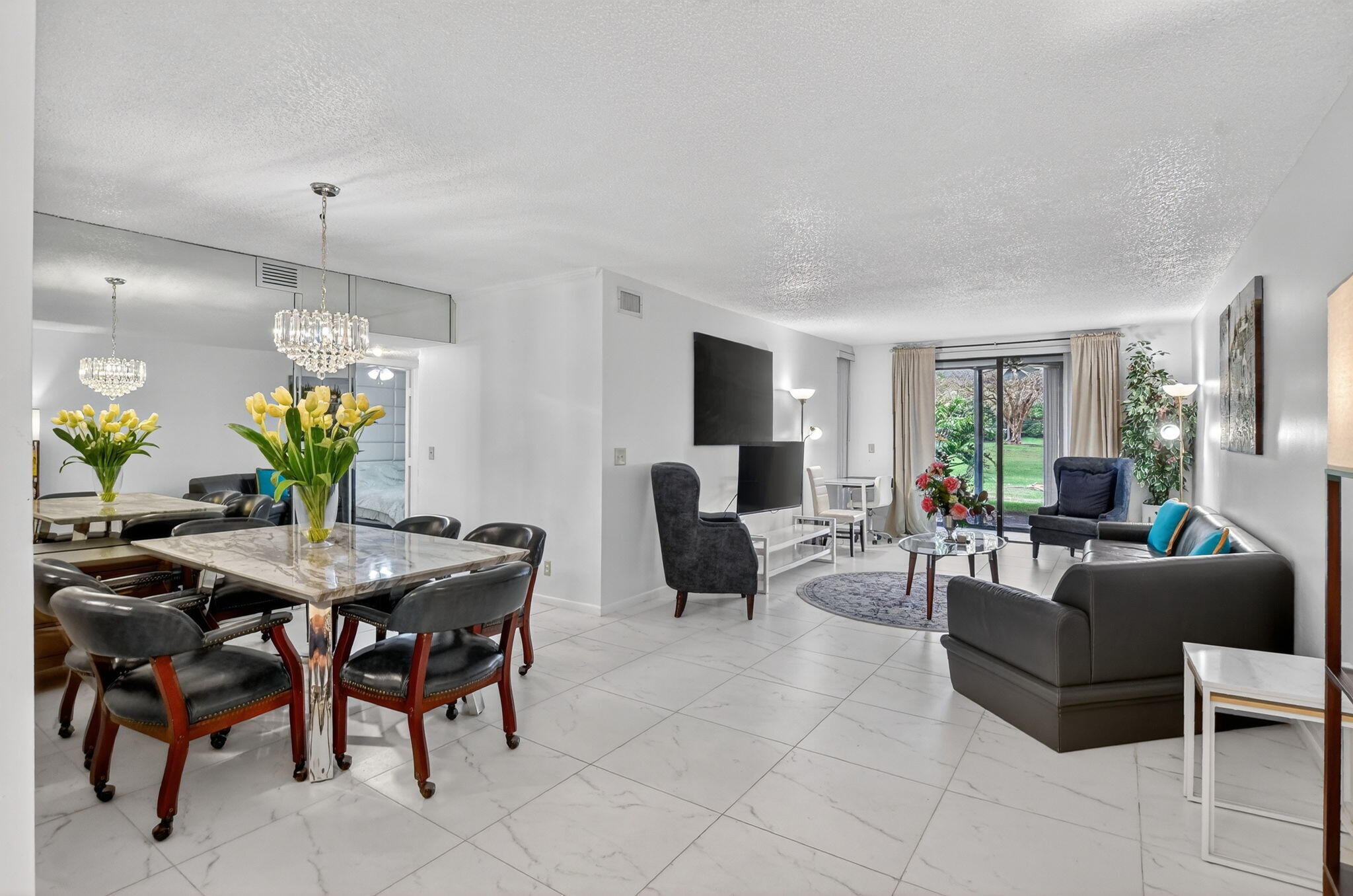 7844 La Mirada Drive Boca Raton, FL 33433 - Photo 4 of 42 DINING/LIVING ROOM