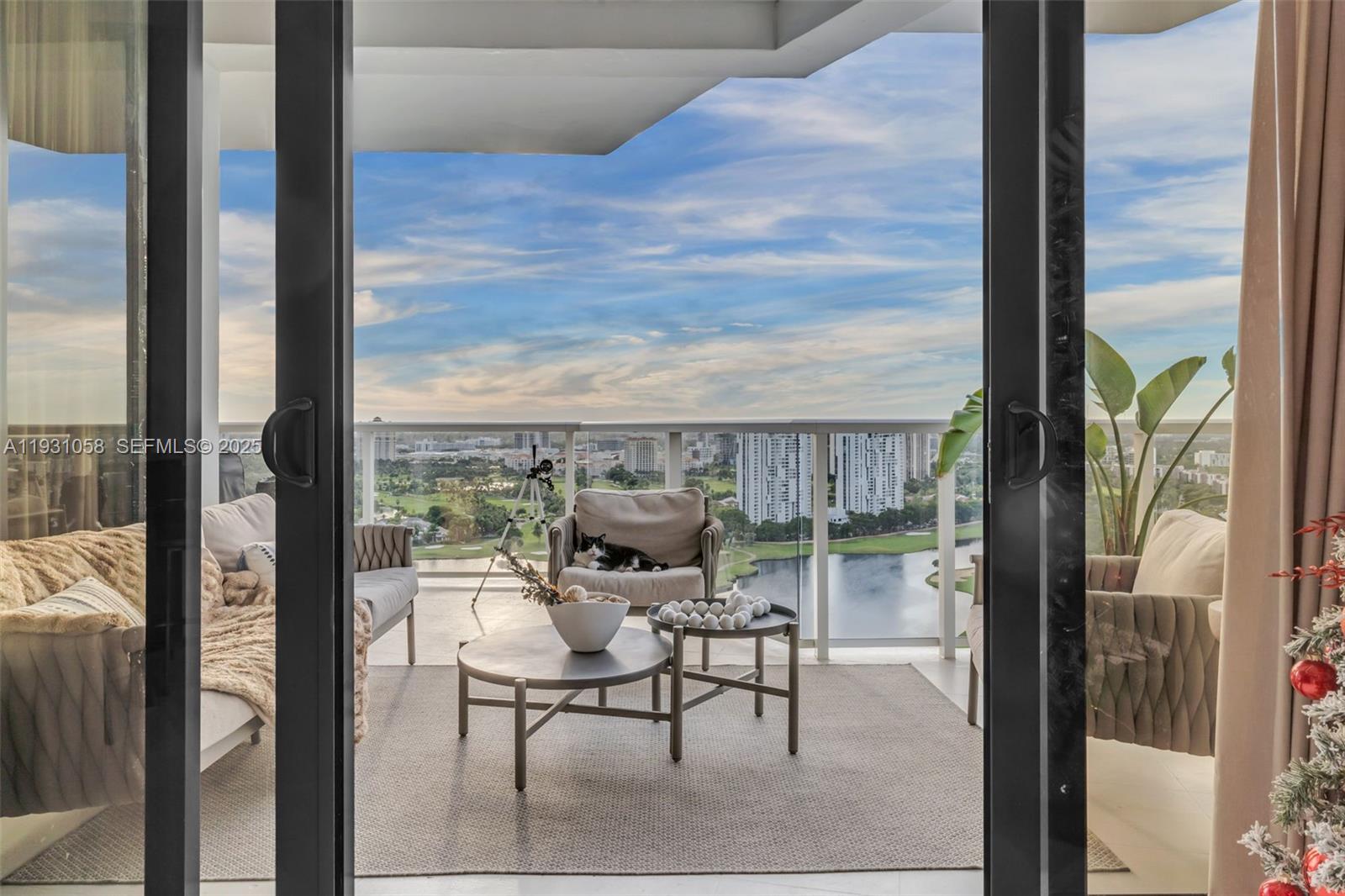 20281 East Country Club Drive, Unit TW7 Aventura, FL 33180 - Photo 32 of 94