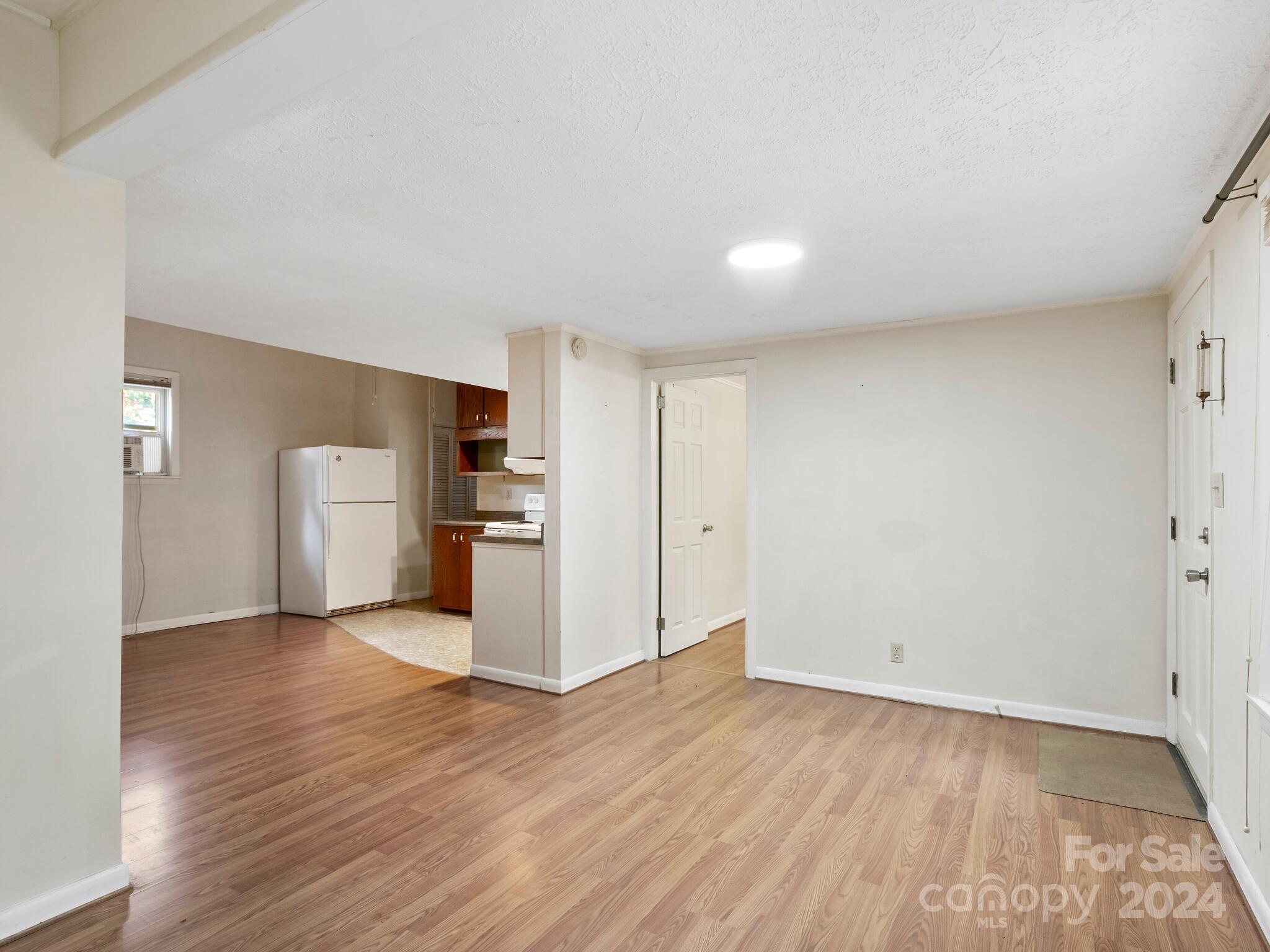 10 Shenandoah Road Asheville, NC 28805 - Photo 12 of 28 Gallery Image 12