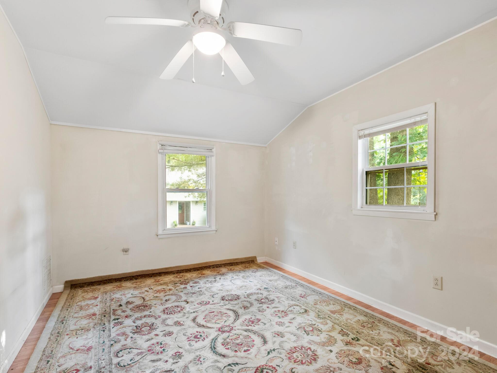 10 Shenandoah Road Asheville, NC 28805 - Photo 20 of 28 Gallery Image 20