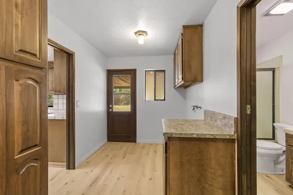 $579,900 | 3327 El Camino Drive, Cottonwood, CA 96022