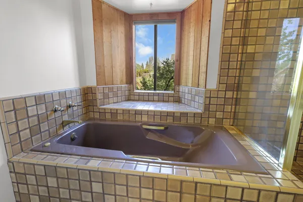 $579,900 | 3327 El Camino Drive, Cottonwood, CA 96022