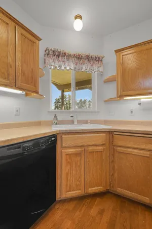 $579,900 | 3327 El Camino Drive, Cottonwood, CA 96022