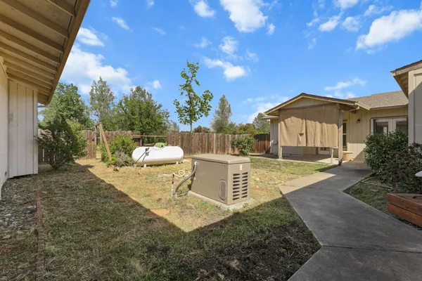 $579,900 | 3327 El Camino Drive, Cottonwood, CA 96022