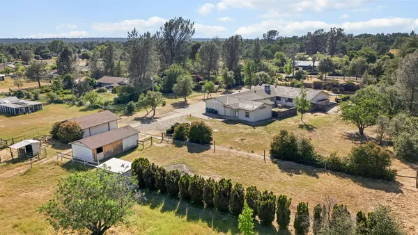 $579,900 | 3327 El Camino Drive, Cottonwood, CA 96022