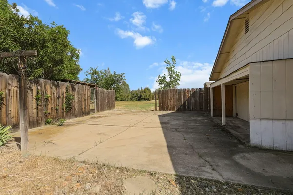 $579,900 | 3327 El Camino Drive, Cottonwood, CA 96022