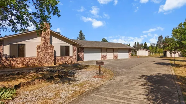 $579,900 | 3327 El Camino Drive, Cottonwood, CA 96022