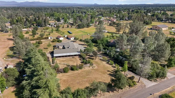 $579,900 | 3327 El Camino Drive, Cottonwood, CA 96022